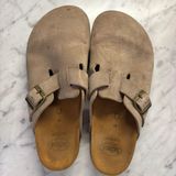 Dr. Scholls  Photo 0