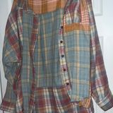 easel  Oversized Flannel Photo 0