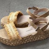 Chinese Laundry Womens sz7 Sandals Photo 0