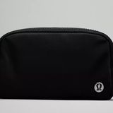 Lululemon Everywhere Belt Bag Photo 0