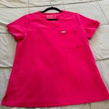 FIGS Scrub Top Photo 0