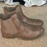 Very G Tan Ankle Boots Photo 0