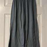 Live to be spoiled Green Pants Photo 0