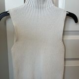 ZARA Sleeveless Sweater Photo 0