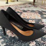 Calvin Klein Pumps Photo 0