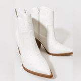 MIA COPY - White pearled Women's western Ankle Boots Photo 0