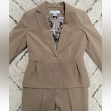 Nine West EUC! Suit Womens SZ 6 Tan Lined Blazer Pant 2-pc Set Photo 0