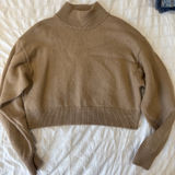 Aritzia  Sweater Photo 0