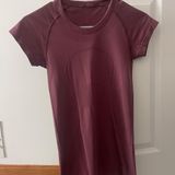 Lululemon Swiftly Tech Short Sleeve Photo 0