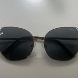Quay Australia Sunglasses Photo 0