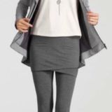 CAbi M’leggings Gray Skirted Style 3577 S Photo 0