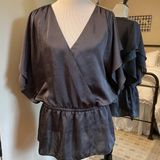 Violet+Claire XL Gray Short Sleeve Blouse Photo 0