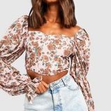 Boohoo NWT Tired Sleeve Corset Top Photo 0