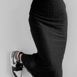 Urban Outfitters  Floral Lace Midi Skirt in Black Photo 0