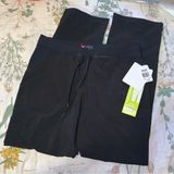 Urbane Performance Scrub pants black NWT Size L Photo 0