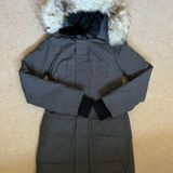 Aritzia Tna Coat Photo 0