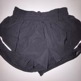 Lululemon Hotty Hot Low-Rise Lined Short 2.5" Photo 0