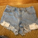 Levi's Mid / Hi Rise Shorts Photo 0