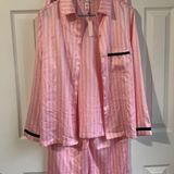 Victoria's Secret Pajama Set Small Photo 0