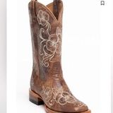 Shyanne Women's Lasy Floral Embroidered Western Boot Broad Square Toe Size 8 Photo 0