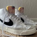 Nike Blazer Mid ‘77 Vintage Men’s Shoes Photo 0