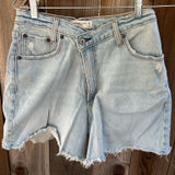 Abercrombie & Fitch Abercrombie High-Rise Dad Shorts Curve Love Photo 0