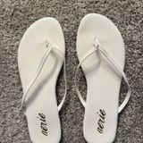 Aerie  flip flop Photo 0