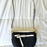 Michael Kors Shoulder Bag Photo 0