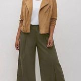 Lane Bryant Pleated Wide Leg Cropped Pants Photo 0