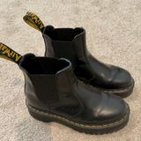 Dr. Martens Chelsea Boots Photo 0