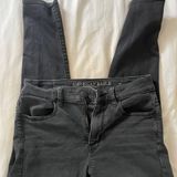 American Eagle Outfitters Cropped Jeans Photo 0