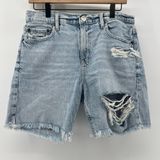 American Eagle  Women 4 Skater Denim 6" Short Light Wash Distressed Baggy Fit Photo 0