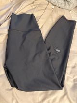Alo Yoga Airlift Leggings Photo 0