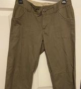 Columbia  khaki pants in size 2 Photo 0