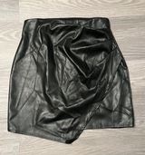 Windsor Black Faux Leather Skirt Photo 0
