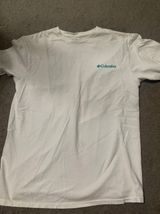 Columbia T-shirt Photo 0