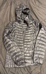 Heatkeep Black Puffy Light Down Jacket Photo 0