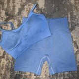 Amazon Blue Workout Set Photo 0