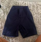 yogalicous biker shorts  Photo 0