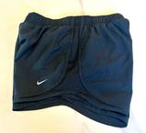 Nike Dri-Fit Shorts Running Work Out Gym Athletic Size Medium Photo 0