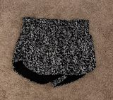 Lululemon Tracker Shorts Photo 0