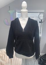 fuzzy sweater Size M Photo 0