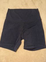 TNA Aritzia Biker Shorts High-Rise Photo 0