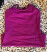 Lululemon Y Tank Photo 0