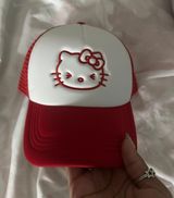 Hello Kitty Hat Photo 0