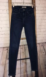 Levi’s High Wasted Super Skinny jeans Photo 0