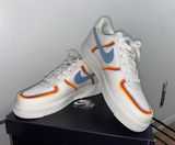 Nike Air Force 1 07 LV8 Womens Photo 0