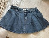 Pleated Denim Skirt Photo 0