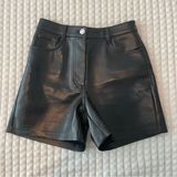 Wilfred Mercury Shorts Photo 0