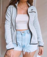 Nike NEW ZIP UP JACKRT FLEECE Photo 0